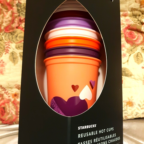 Starbucks Other - STARBUCKS LTD ED HEARTS & KISSES HOT CUP SET! NEW!